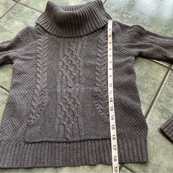 VTG Y2K Grey Chunky Cable Knit Turtleneck Fitted Sweater - Picture 7 of 8